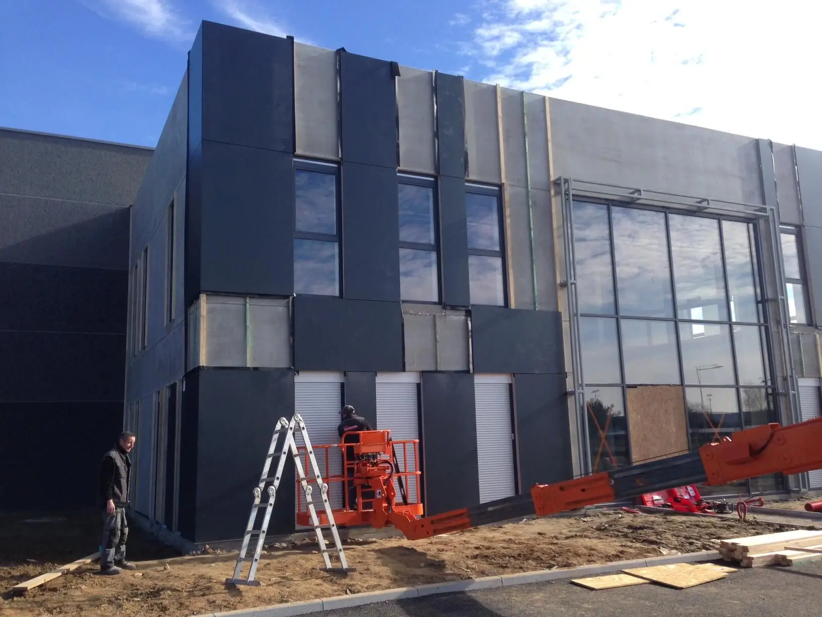 Chantier EurEquip – bardage et couverture Norétanche – photo 3