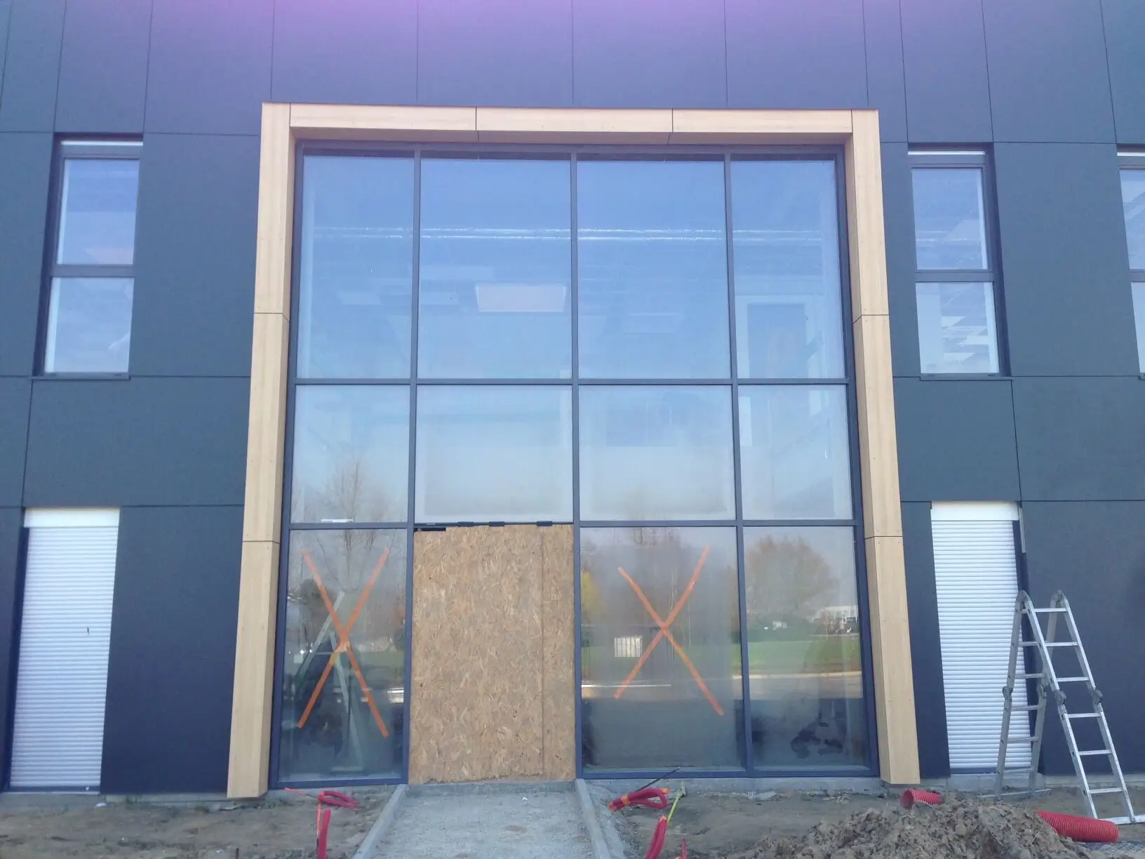 Chantier EurEquip – bardage et couverture Norétanche – photo 11