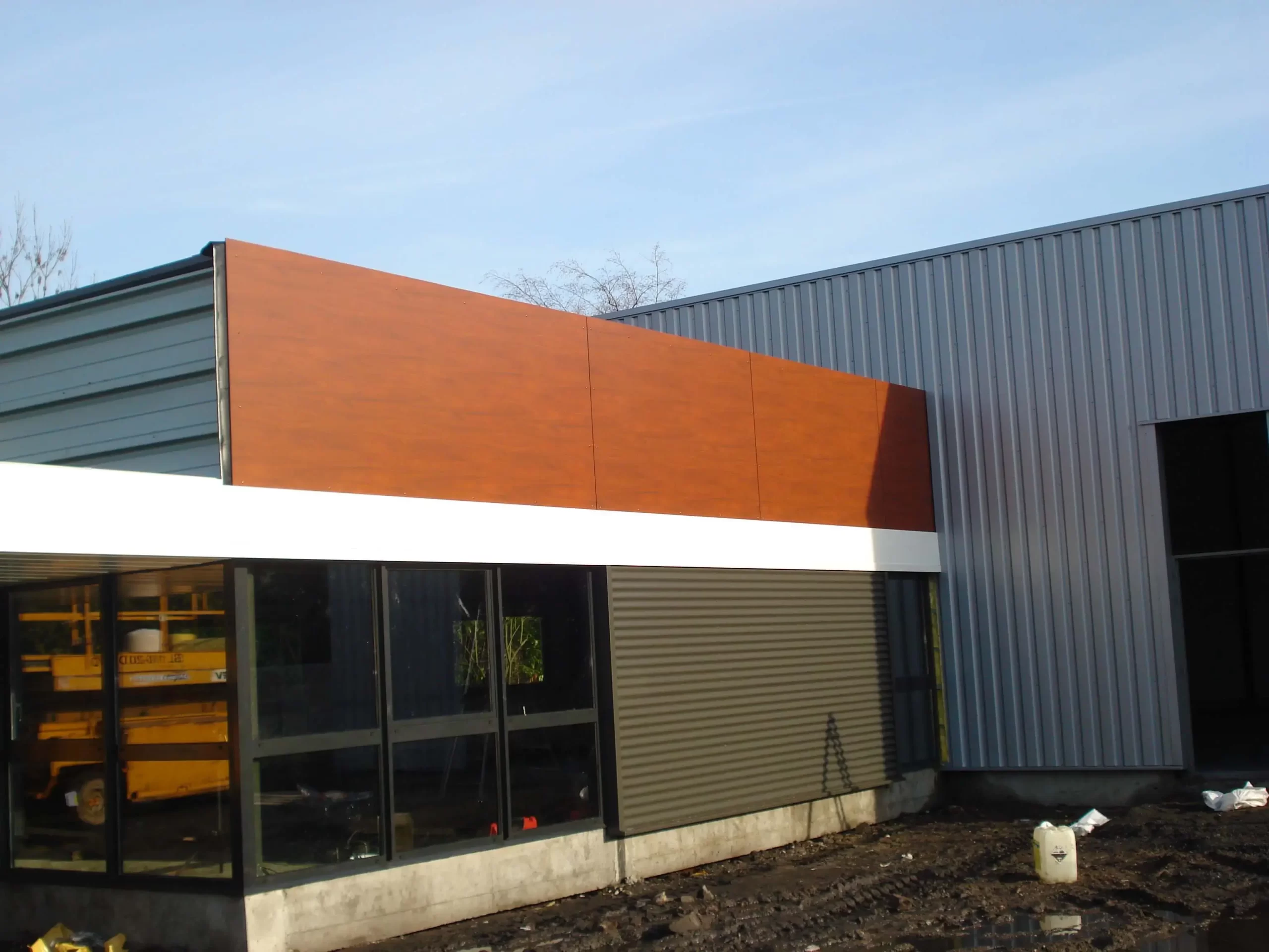 Chantier BDLP / CEPS – bardage et couverture Norétanche – photo 14
