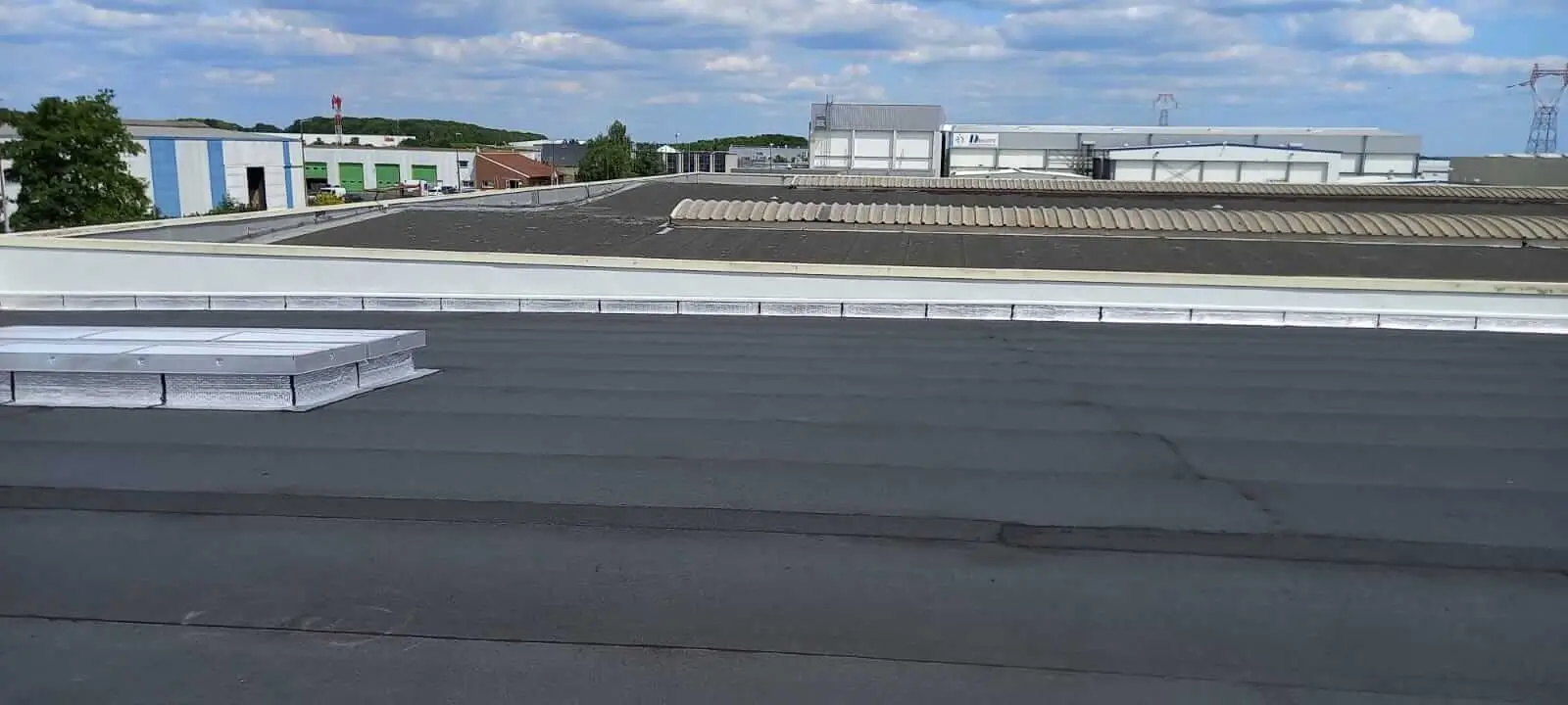 Chantier Telcomat – bardage et couverture Norétanche – photo 3