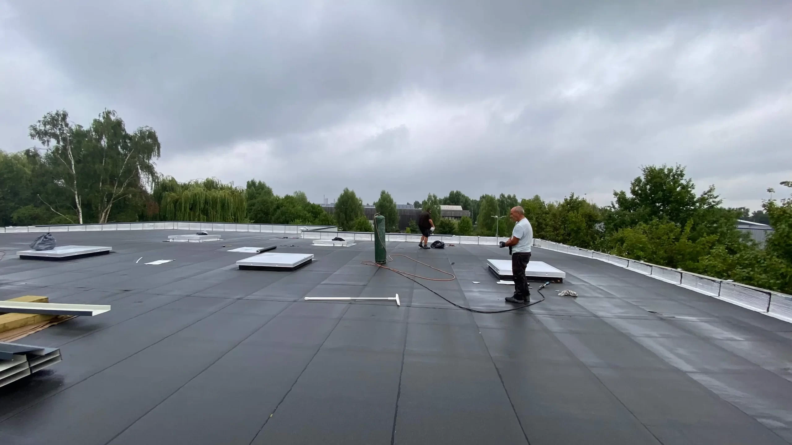Chantier José martins – bardage et couverture Norétanche – photo 3