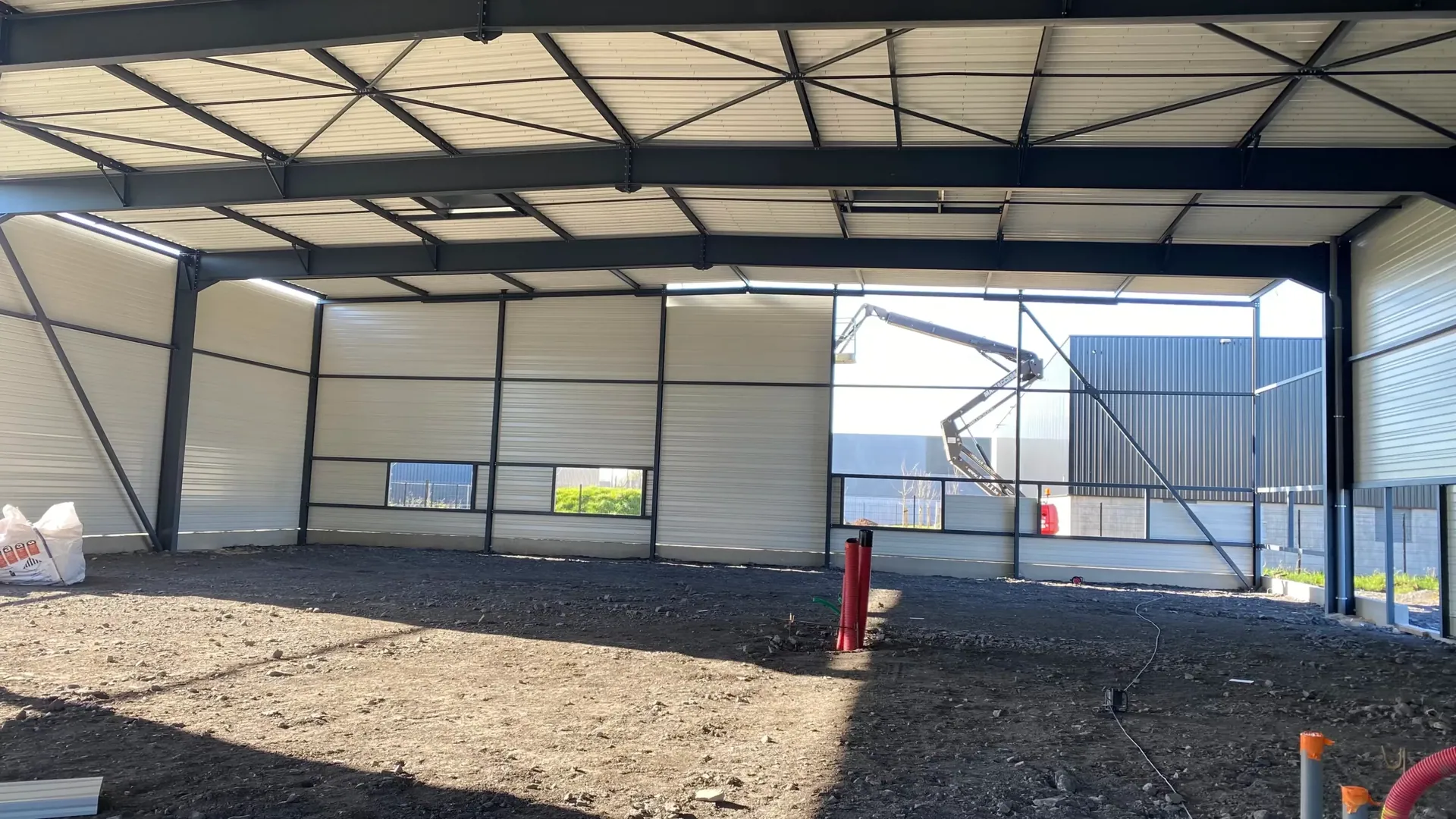 Chantier Chantier XXL Organisation – bardage et couverture Norétanche – photo 17