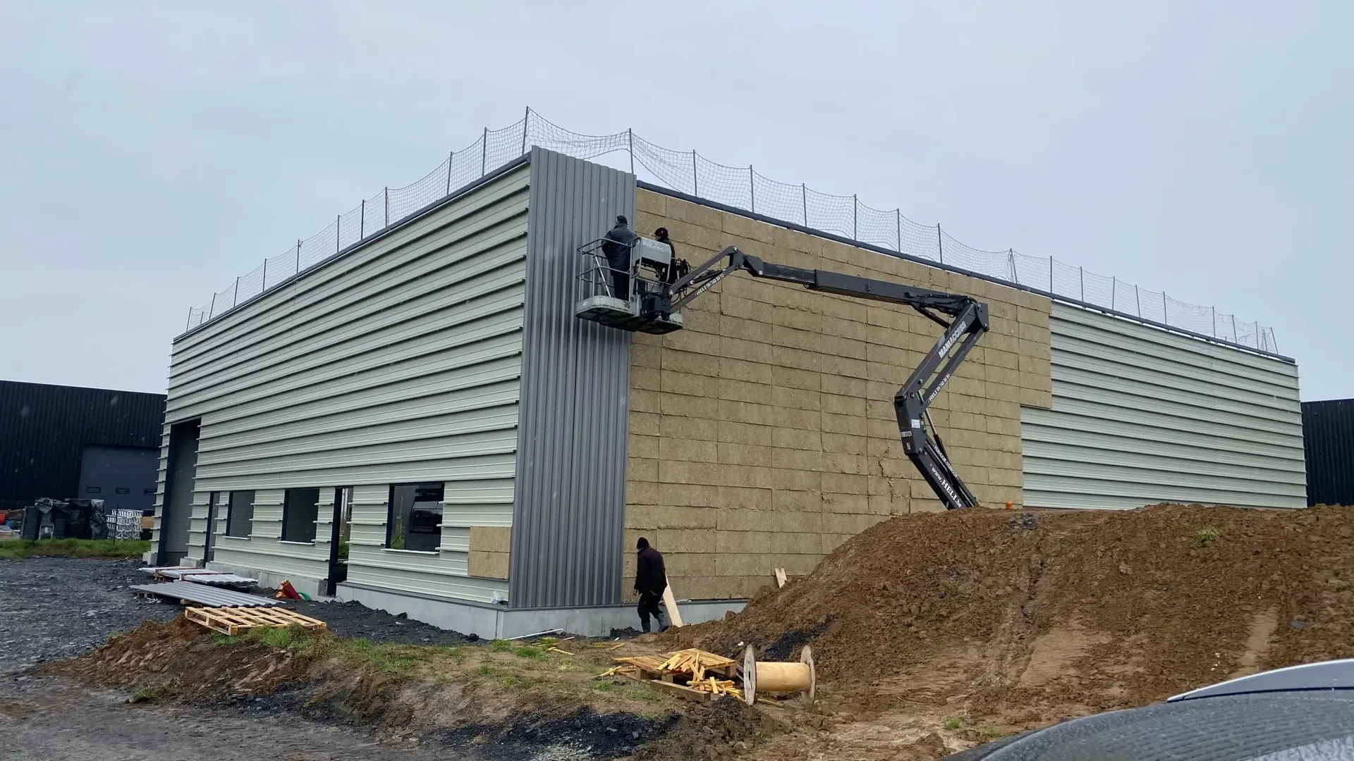 Chantier Chantier XXL Organisation – bardage et couverture Norétanche – photo 21