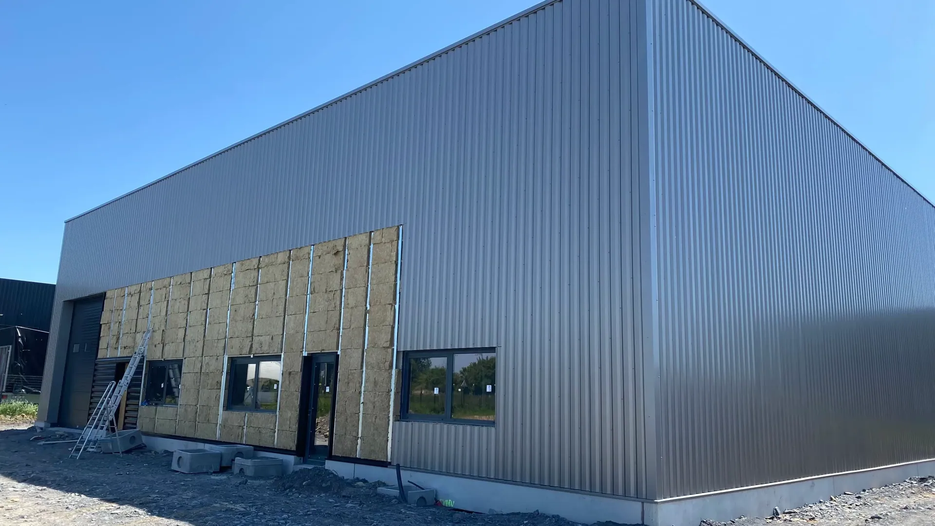 Chantier Chantier XXL Organisation – bardage et couverture Norétanche – photo 30