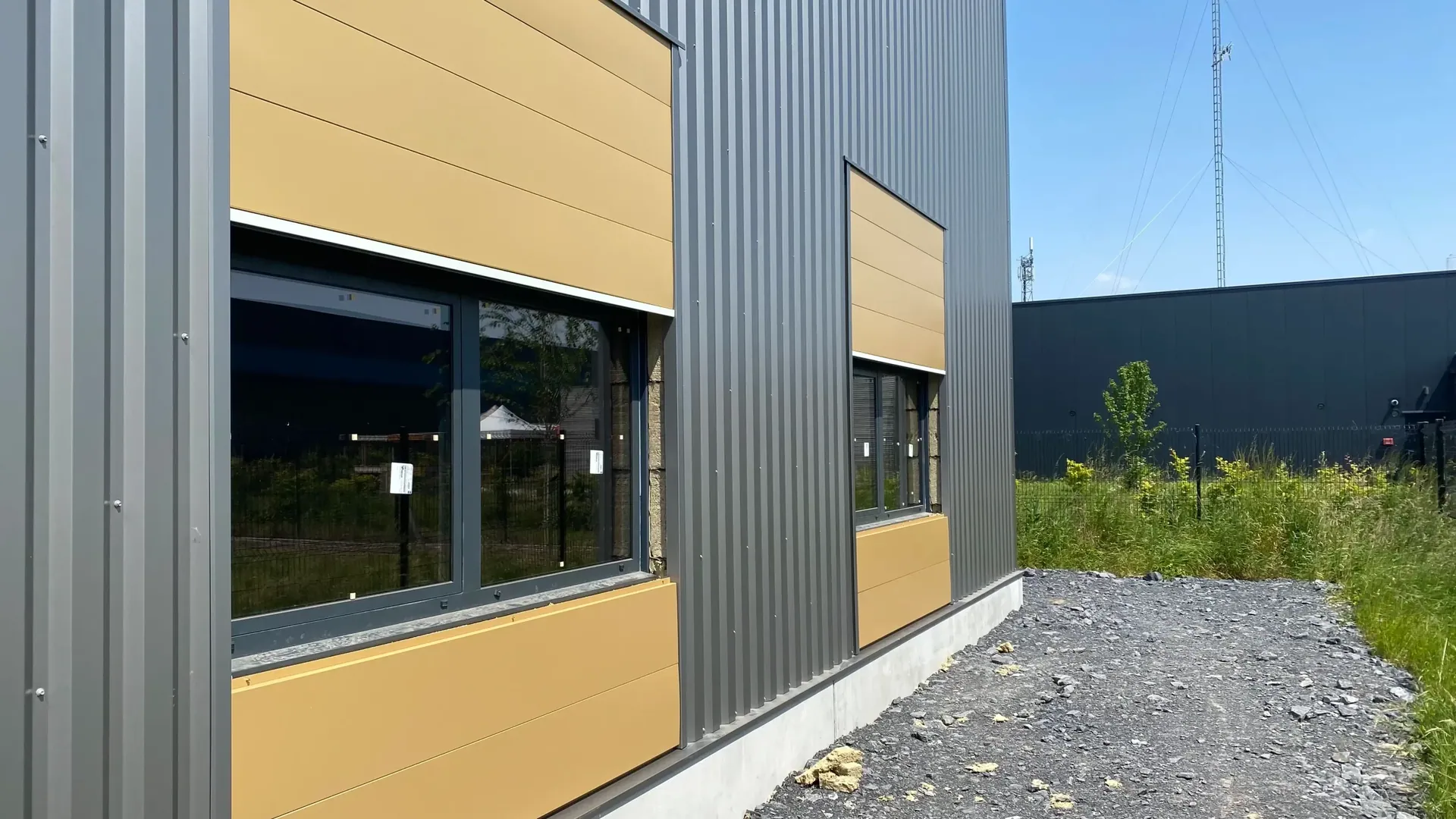 Chantier Chantier XXL Organisation – bardage et couverture Norétanche – photo 57