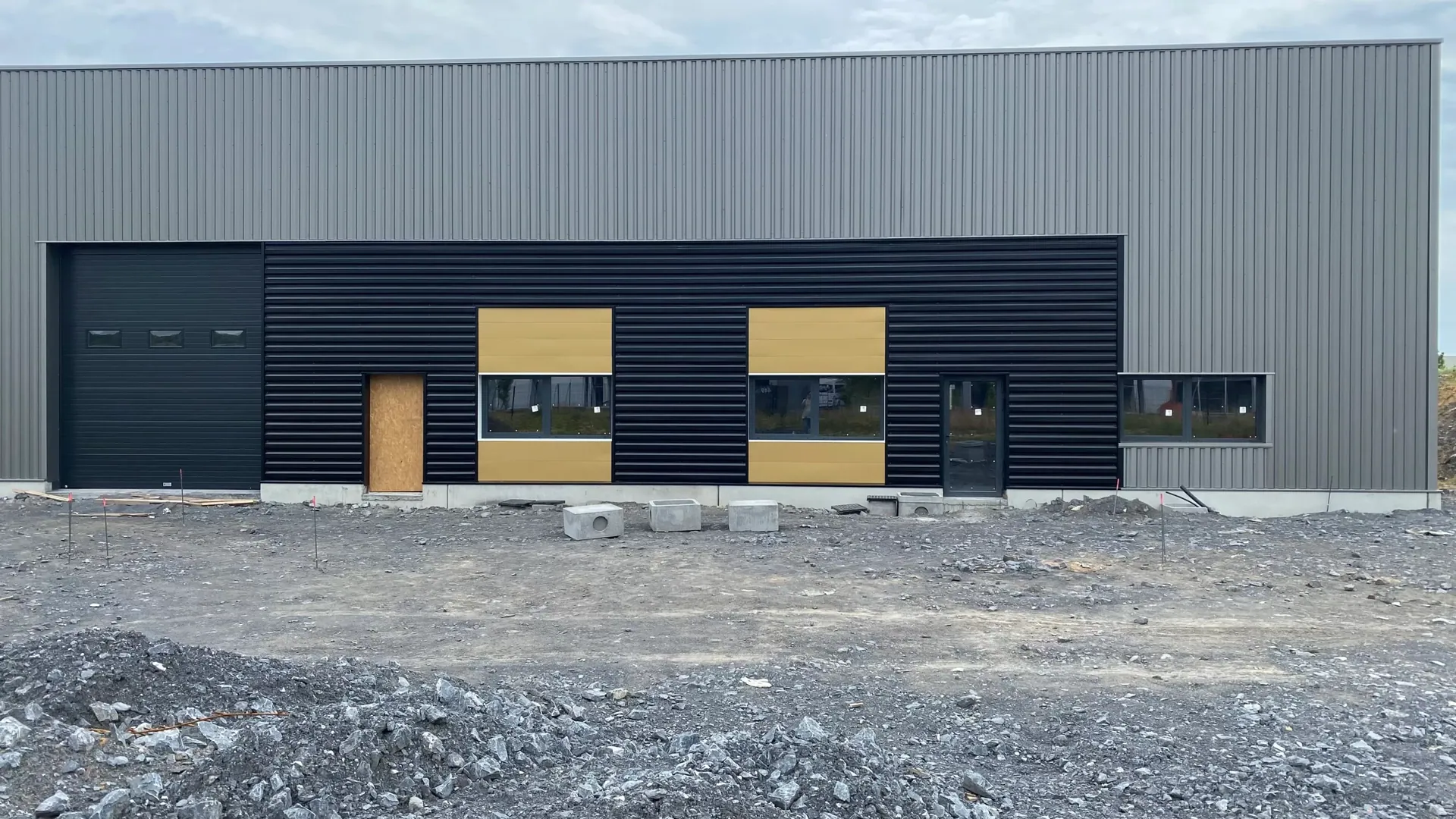 Chantier Chantier XXL Organisation – bardage et couverture Norétanche – photo 48